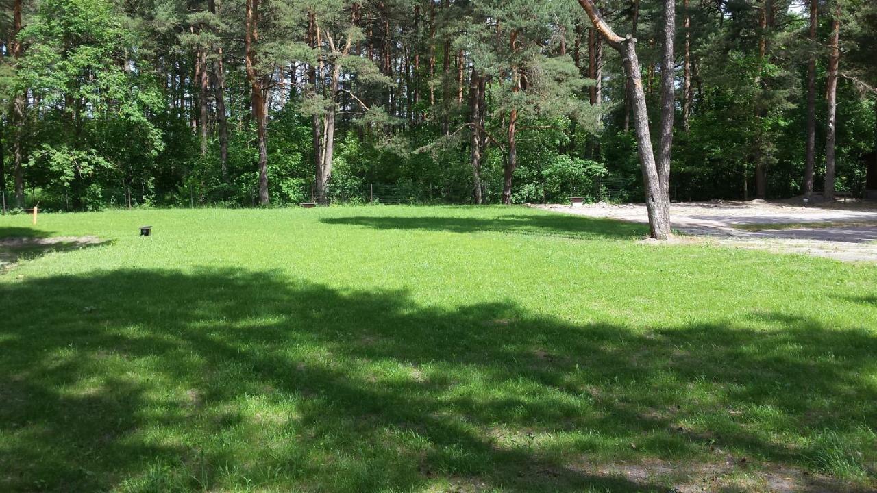 Neptuns Hotel Jūrkalne Kültér fotó